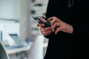 Ile trwa teleporada medyczna i&nbsp;co&nbsp;wpływa na&nbsp;jej długość?
