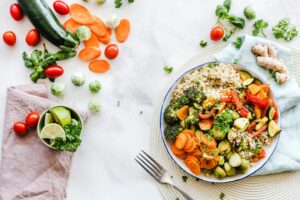 Jak wspierać mikrobiom jelitowy poprzez codzienne nawyki i&nbsp;wybory?