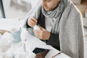 Czy&nbsp;L4 online można dostać w&nbsp;weekend? Co&nbsp;warto wiedzieć o&nbsp;e-ZLA w&nbsp;sobotę i&nbsp;niedzielę