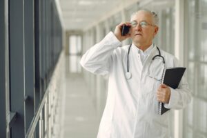 Jak wygląda szybka konsultacja po&nbsp;L4 online – krok po&nbsp;kroku i&nbsp;bez&nbsp;zbędnego czekania